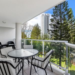 One-Bedroom Apartment Garden View